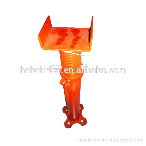 Adjustable scaffold trestle with U head
